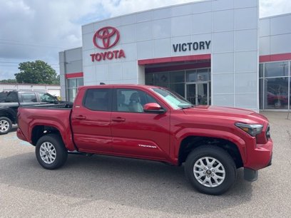 Used 2025 Toyota Tacoma SR5