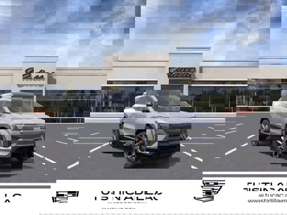 New 2025 Cadillac Optiq Luxury 1