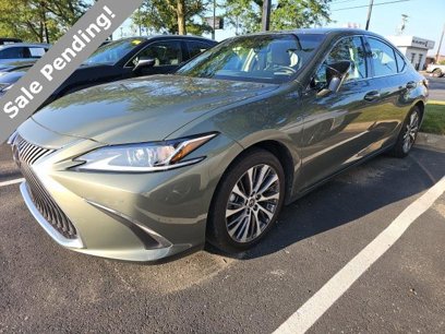Certified 2020 Lexus ES 350 w/ Premium Package