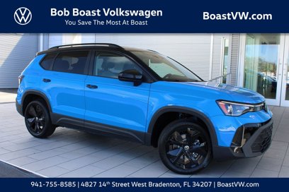 New 2025 Volkswagen Taos SE