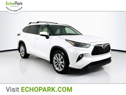 Used 2023 Toyota Highlander Limited
