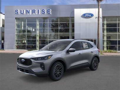 New 2025 Ford Escape SE w/ PHEV Premium Package