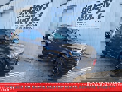 New 2025 Jeep Compass Latitude w/ Convenience Group