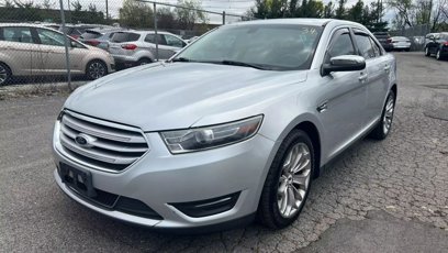 Used 2016 Ford Taurus Limited