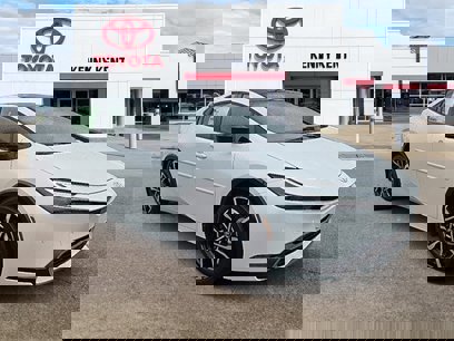 New 2025 Toyota Prius Plug-In Hybrid