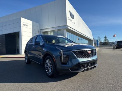 New 2025 Cadillac XT4 Premium Luxury w/ Technology Package