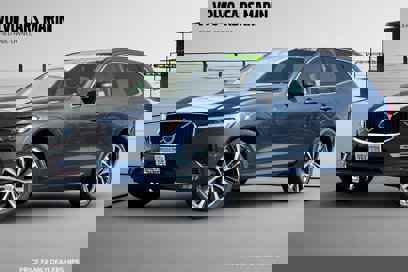 Certified 2022 Volvo XC60 B5 Momentum w/ Advanced Package