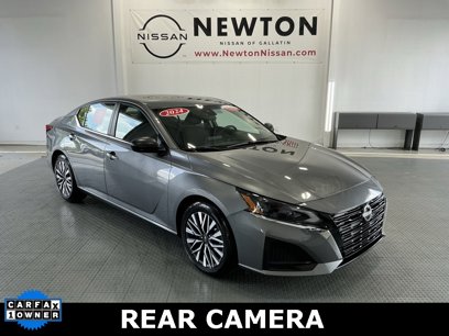 Used 2024 Nissan Altima 2.5 SV