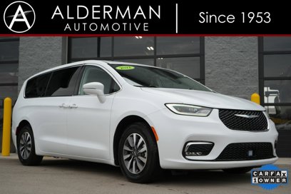 Used 2022 Chrysler Pacifica Touring-L