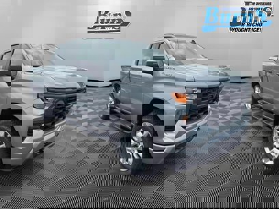 New 2025 Chevrolet Silverado 1500 Custom