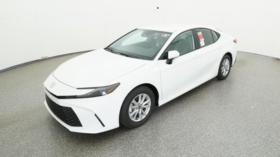 New 2025 Toyota Camry LE