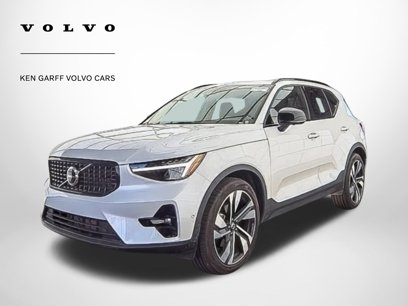 Certified 2025 Volvo XC40 B5 Plus