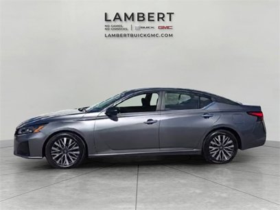 Used 2025 Nissan Altima 2.5 SV