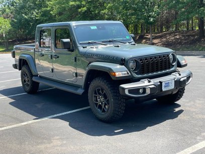 New 2025 Jeep Gladiator Sport
