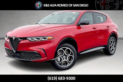New 2025 Alfa Romeo Tonale w/ Premium Package