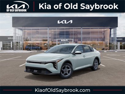 New 2025 Kia K4 LXS