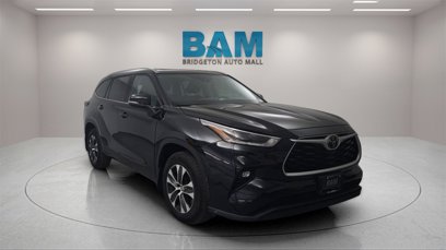 Used 2021 Toyota Highlander XLE