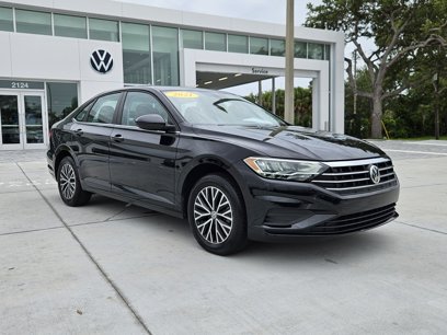 Certified 2021 Volkswagen Jetta SE w/ SE Cold Weather Package