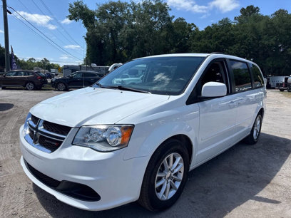 Used 2016 Dodge Grand Caravan SXT w/ Rear Park Assist Package