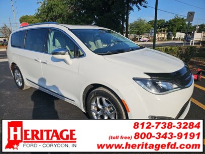 Used 2017 Chrysler Pacifica Limited
