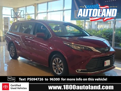 Certified 2023 Toyota Sienna XLE