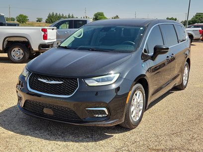 Used 2022 Chrysler Pacifica Touring-L