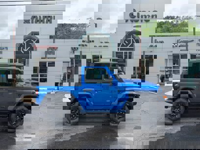 New 2025 Jeep Wrangler Sport