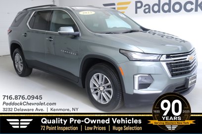 Used 2023 Chevrolet Traverse LT