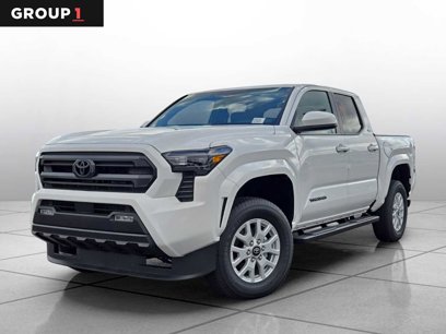 New 2024 Toyota Tacoma SR5