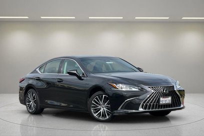 Used 2022 Lexus ES 350 w/ Premium Package