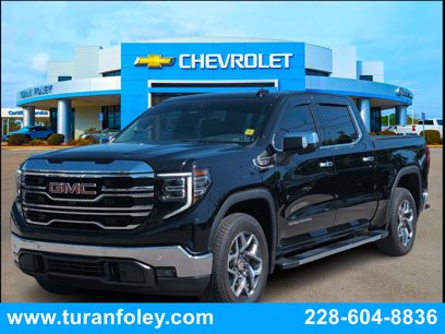 Used 2024 GMC Sierra 1500 SLT w/ SLT Premium Plus Package