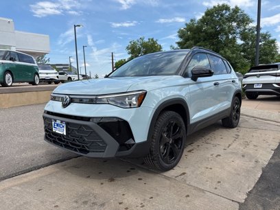 New 2025 Volkswagen Taos SE