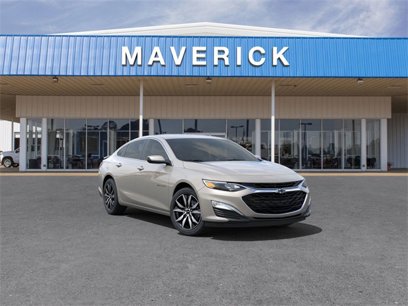New 2025 Chevrolet Malibu RS w/ LPO, Floor Liner Package