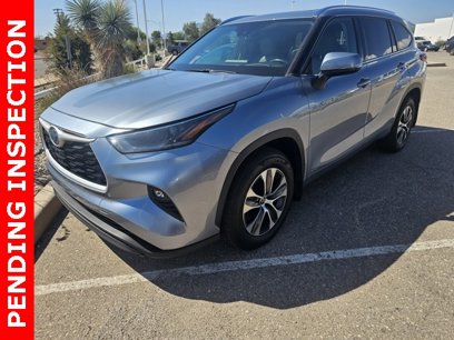 Used 2021 Toyota Highlander XLE