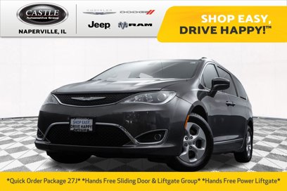Used 2017 Chrysler Pacifica Touring-L Plus