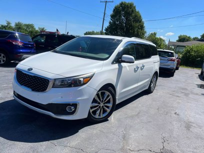 Used 2016 Kia Sedona SX Limited w/ Option Group 030