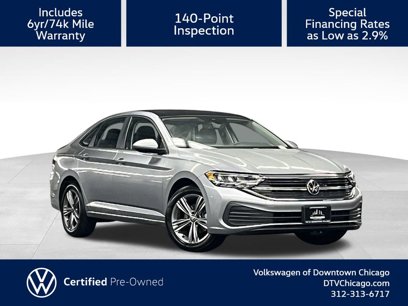 Used 2023 Volkswagen Jetta SE w/ Panoramic Sunroof Package