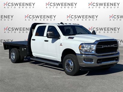 New 2024 RAM 3500 Tradesman w/ Chrome Appearance Group