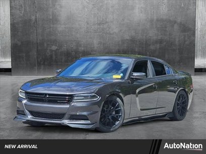 Used 2019 Dodge Charger SXT w/ Leather Interior Group