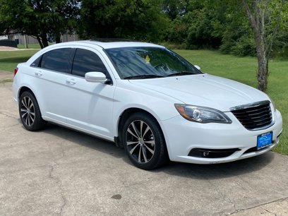Used 2012 Chrysler 200 S