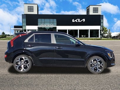 New 2025 Kia Niro SX Touring