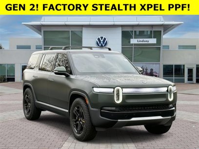 Used 2025 Rivian R1S Adventure