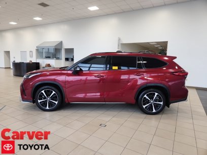 Used 2021 Toyota Highlander XSE