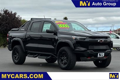 New 2025 Chevrolet Colorado ZR2 w/ Midnight Edition