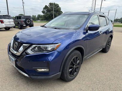Used 2018 Nissan Rogue SV