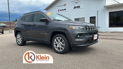 New 2024 Jeep Compass Latitude w/ Sun and Sound Group