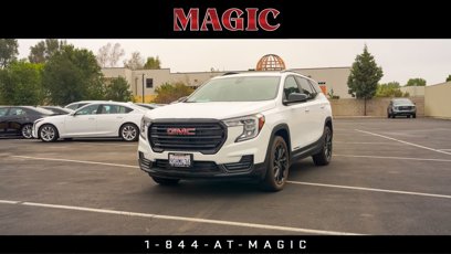 Used 2023 GMC Terrain SLE w/ Driver Convenience Package