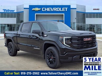 New 2025 GMC Sierra 1500 Pro w/ Graphite Edition