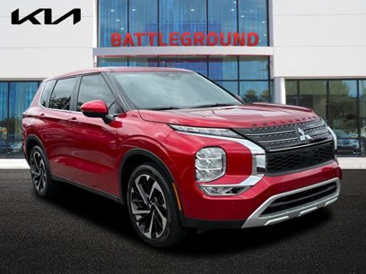 Used 2024 Mitsubishi Outlander SE