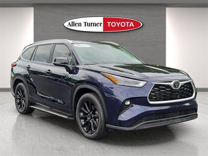 Used 2023 Toyota Highlander XLE